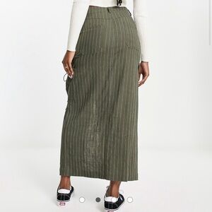Pin stripe skirt